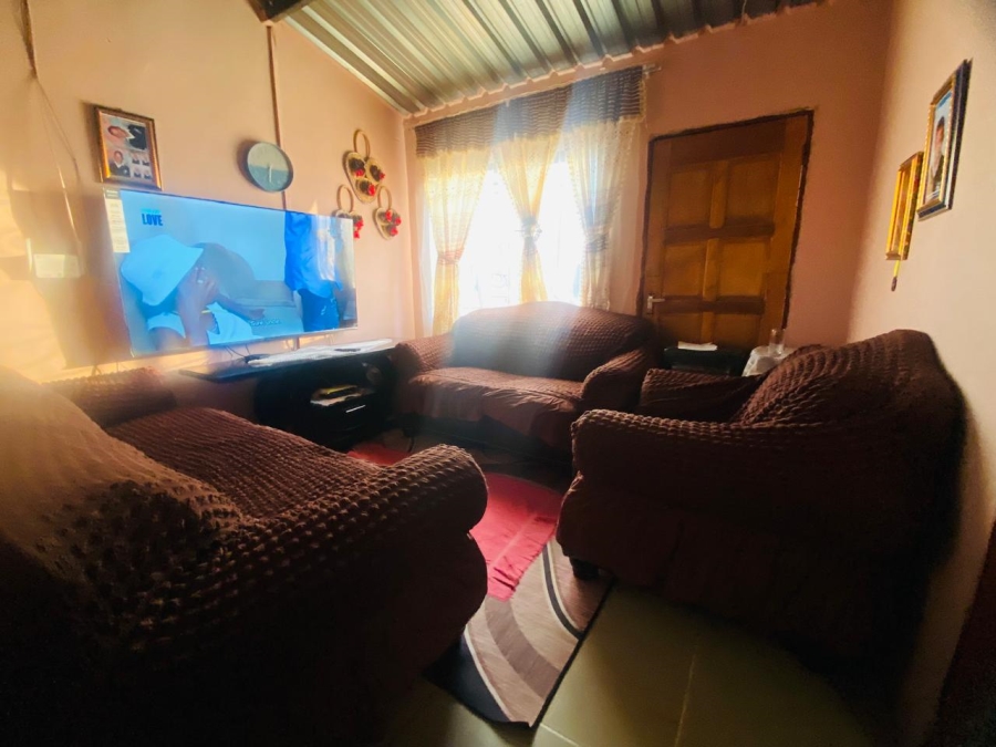 2 Bedroom Property for Sale in Zamdela Free State